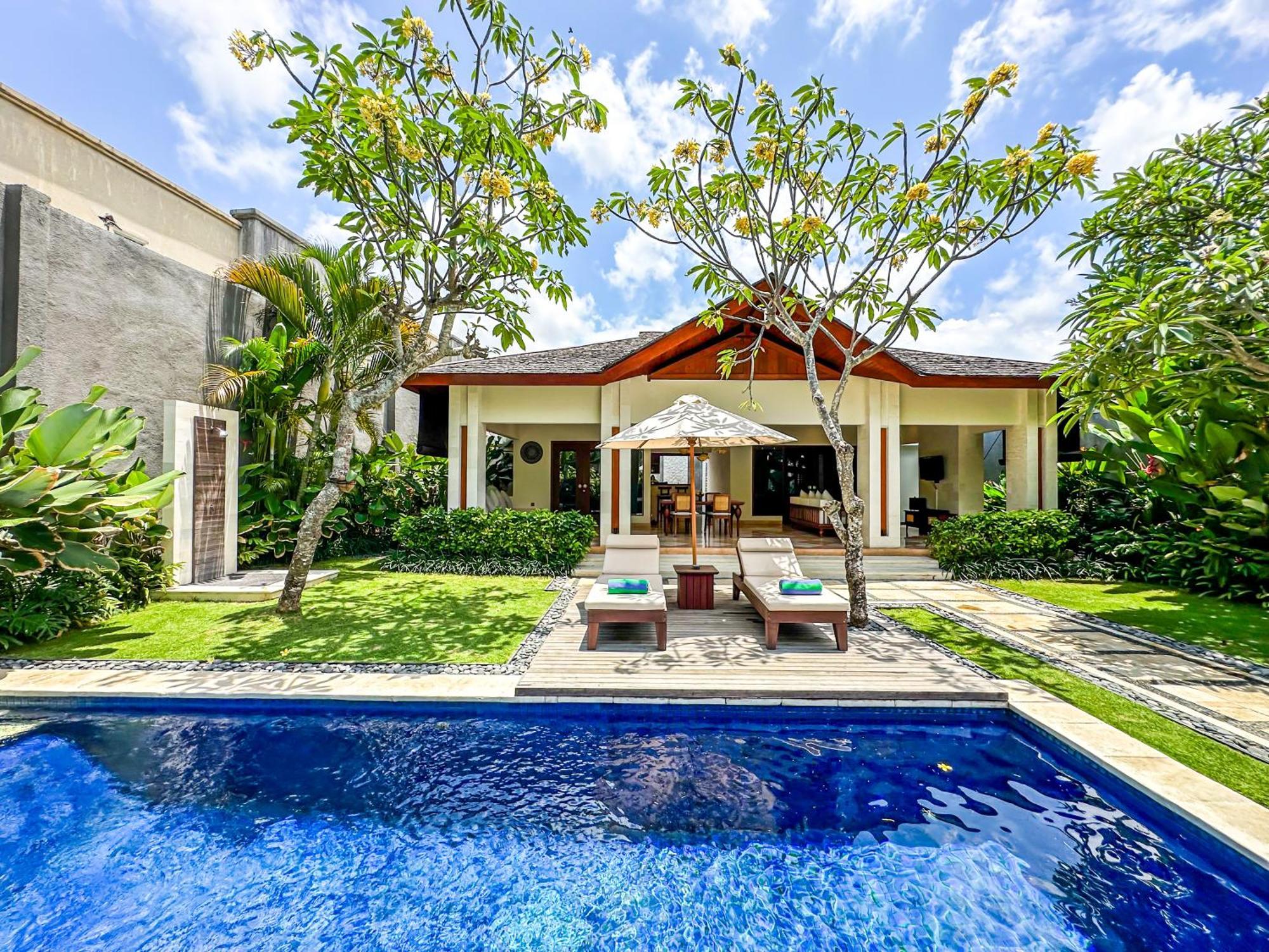 Ghana Villa Seminyak By Pramana Villas Exterior photo